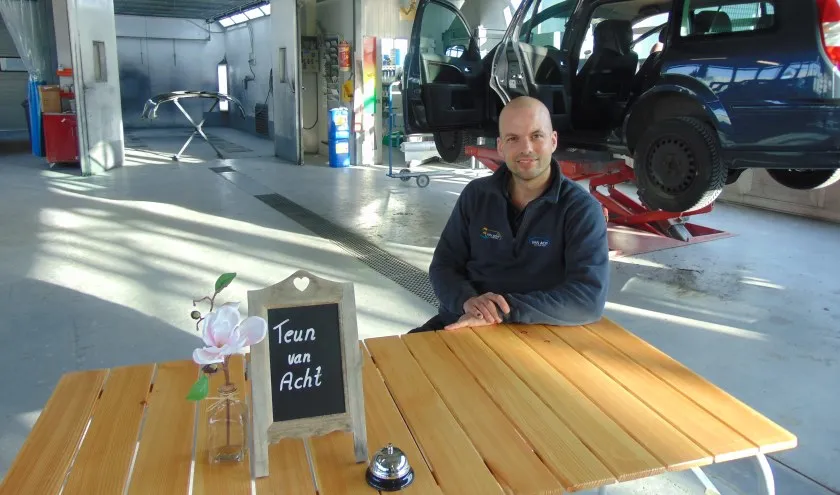Van Acht Campers