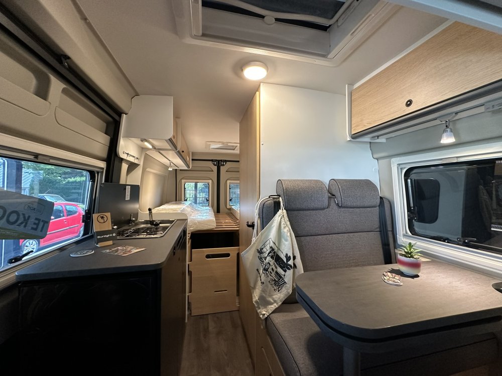 Sunlight Cliff 602 AE