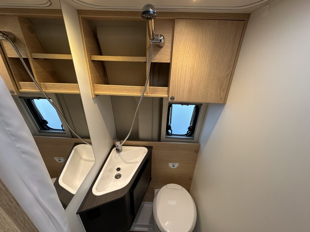 Sunlight Cliff 602 AE