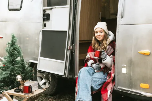 In de winter op pad met de camper: alles wat je moet weten